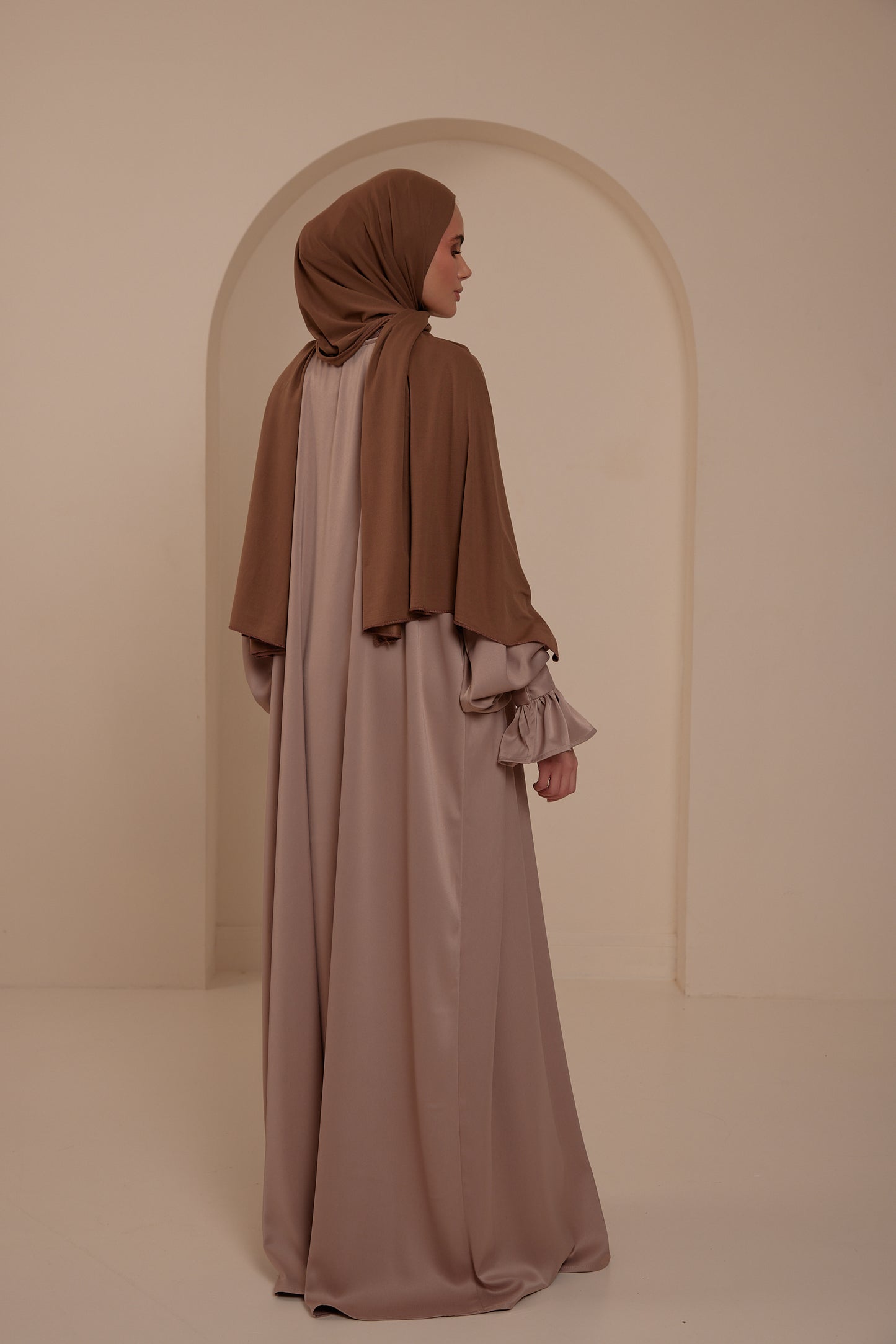 Inaya Abaya - Taupe