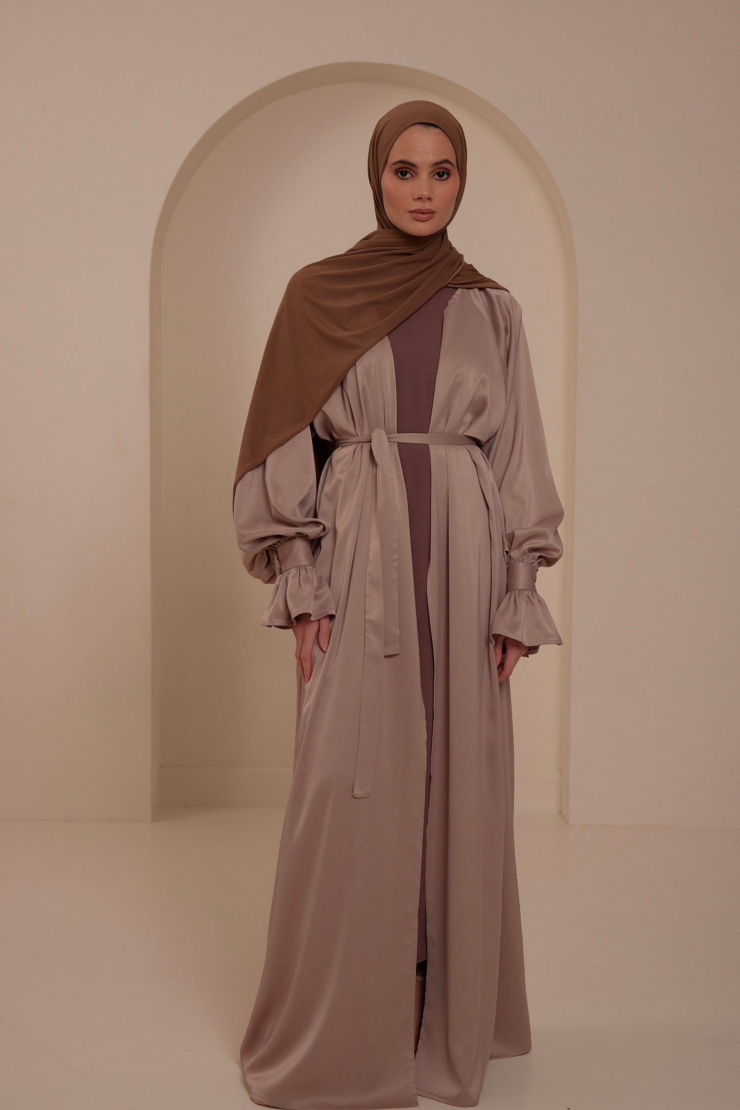 Inaya Abaya - Taupe