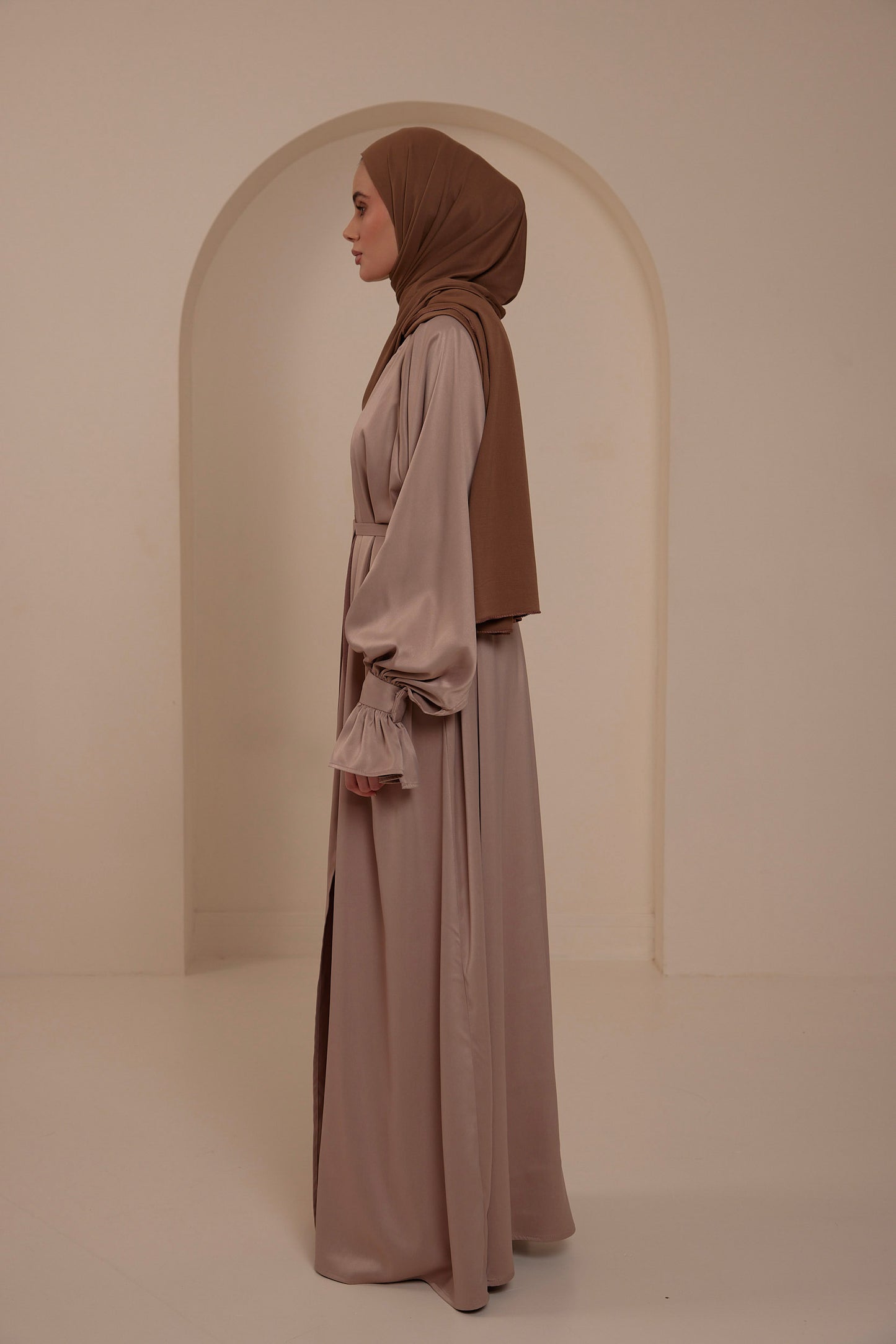 Inaya Abaya - Taupe